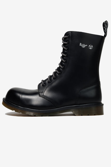 X DR.MARTENS 1490 STEEL TOE BOOT