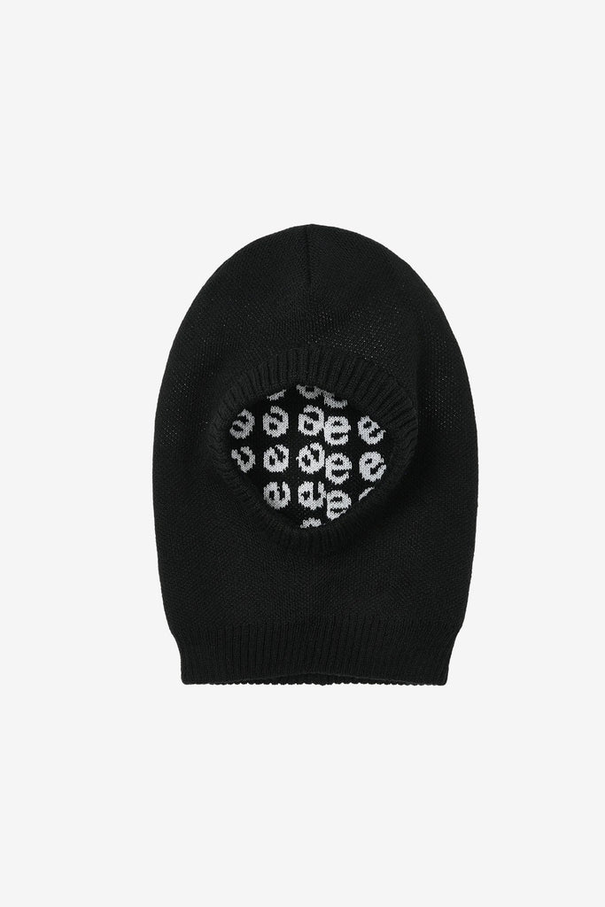 REVERSIBLE KNITTED HOOD - WORKSOUT WORLDWIDE