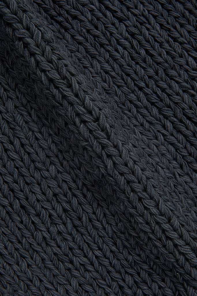 CHUNKY KNIT VEST - WORKSOUT WORLDWIDE