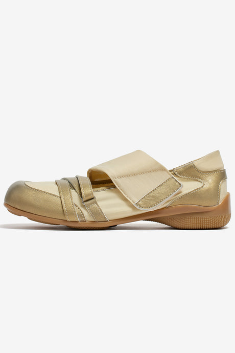 CROSS BAND MESH FLATS