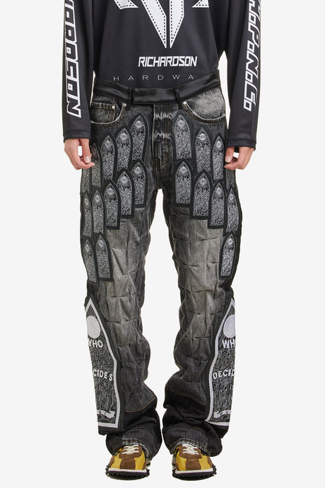 PATCHED ARCH EMBROIDERED PANT