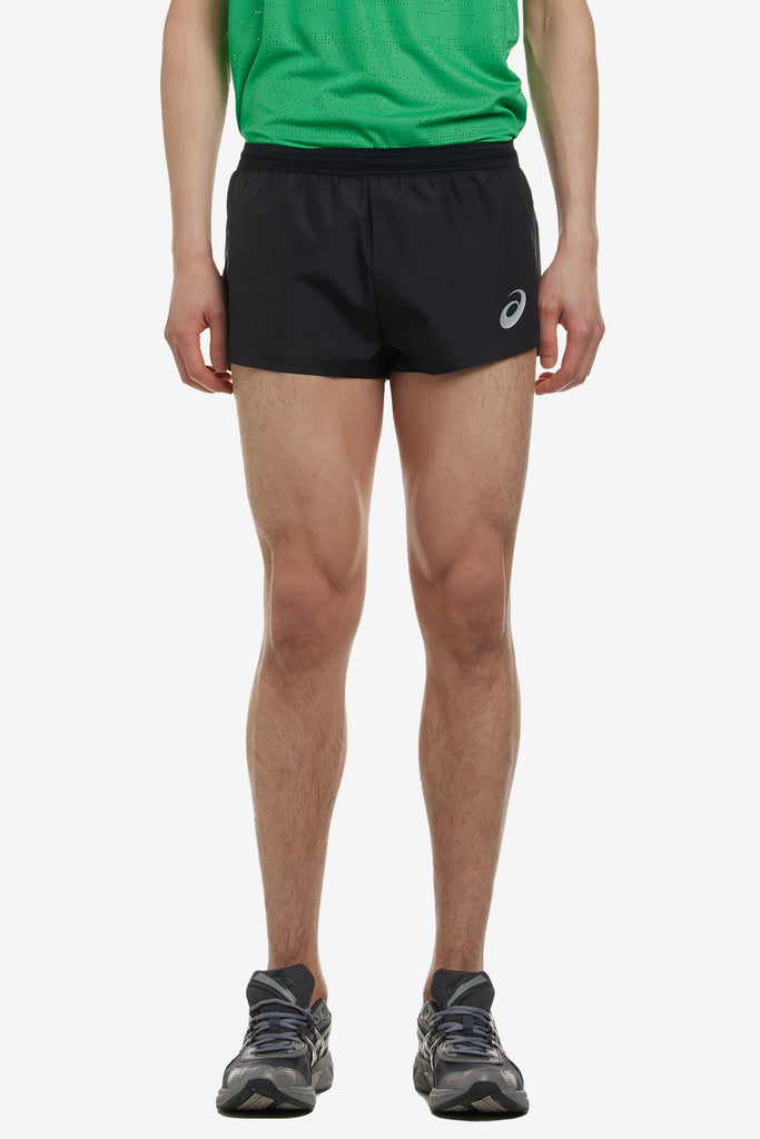 ACTIBREEZE LIGHT WOVEN SHORT - WORKSOUT WORLDWIDE