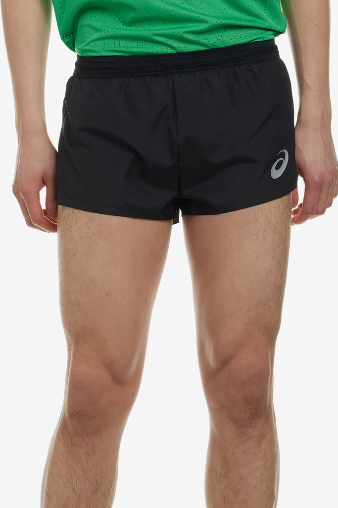 ACTIBREEZE LIGHT WOVEN SHORT - WORKSOUT WORLDWIDE