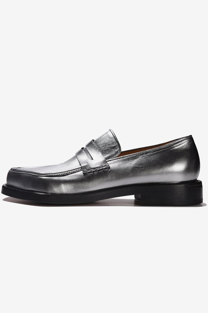 CLASSIC MONSTER LOAFER - WORKSOUT Worldwide