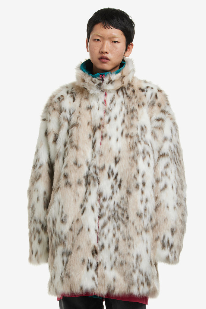 REVERSIBLE FUR COAT - WORKSOUT WORLDWIDE