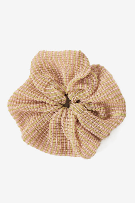 DAHLIA SCRUNCHIE