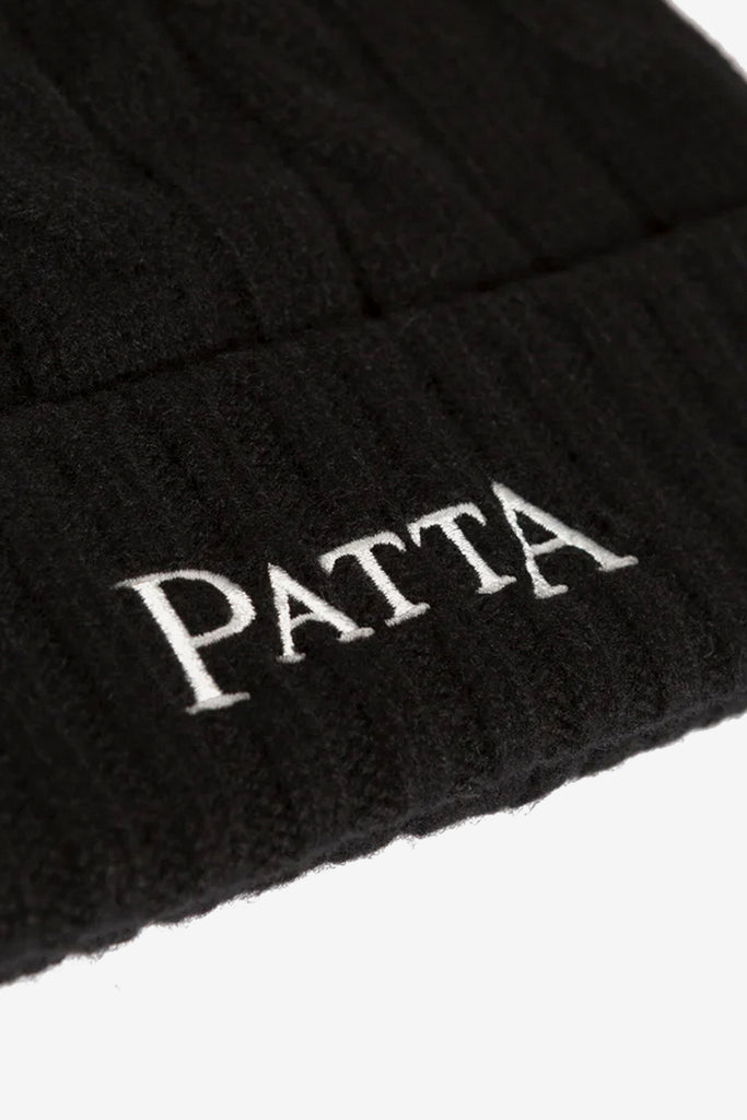 CABLE KNITTED BEANIE - WORKSOUT WORLDWIDE