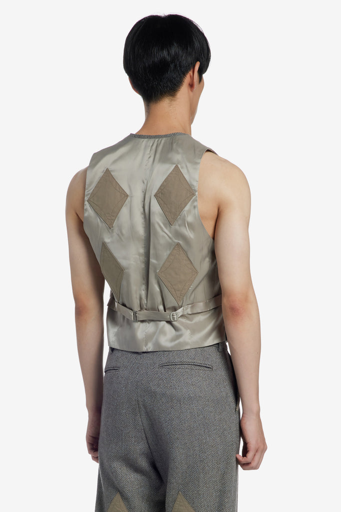 DIAMOND PATCHED VEST - WORKSOUT Worldwide