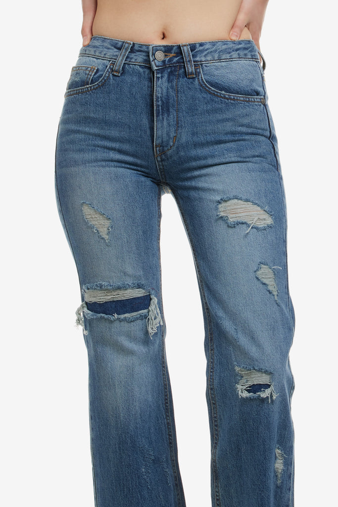 RIPPED BOOTS CUT JEANS - WORKSOUT Worldwide