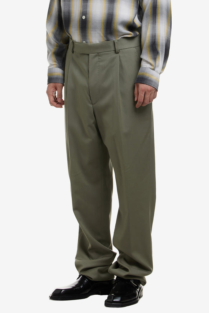 PLEATED TROUSERS ( TYPE-2 ) - WORKSOUT WORLDWIDE